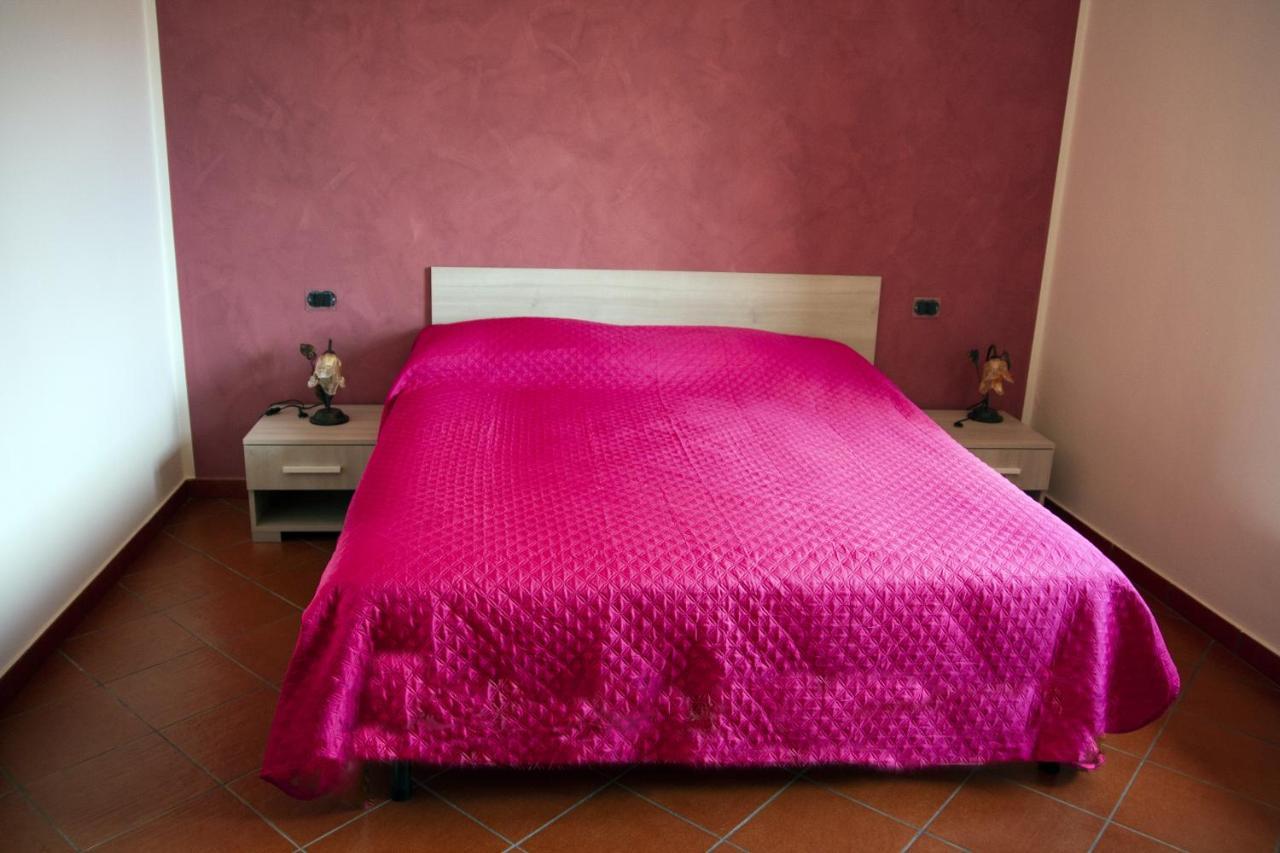 La Casa Sulla Collina Bed & Breakfast Altavilla Silentina Exterior photo